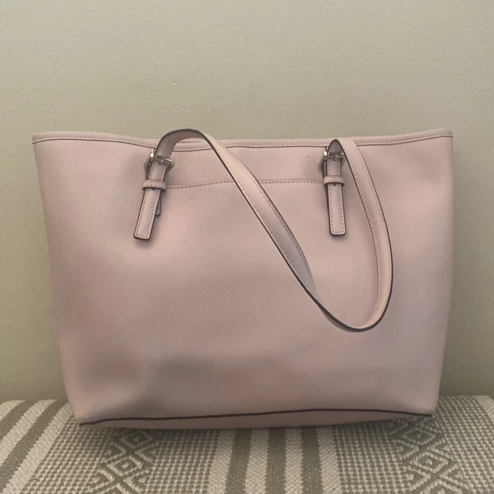 MK Michael Kors Jet Set Micro-Stud Stripe Saffiano Bag blush pink. Travel tote - Picture 5 of 16